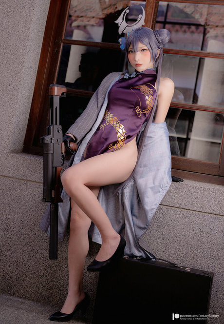 毛深いラテン系オンリーファンズ ポルノ 画像