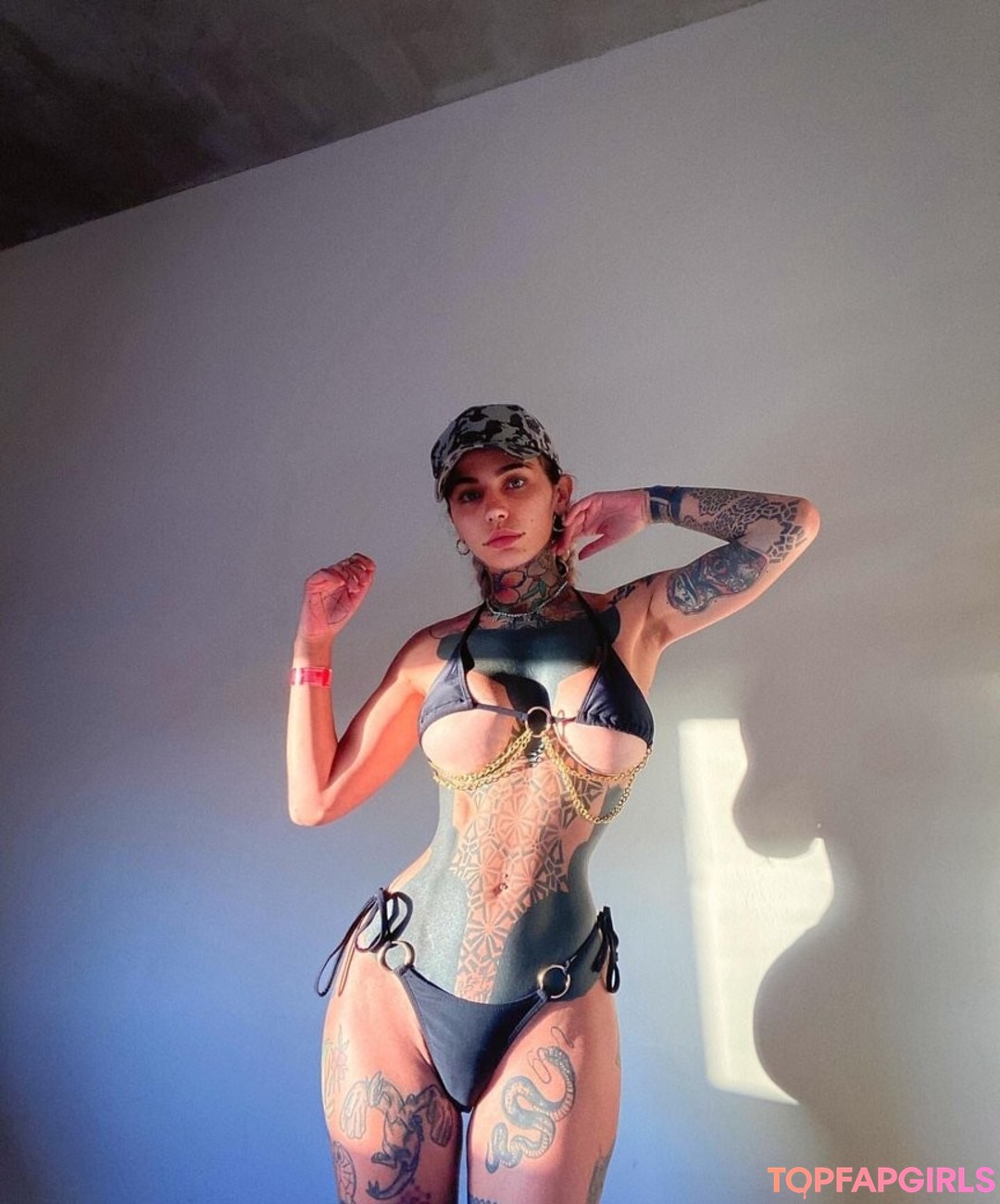 ヴィゴ・オンリーファンズ ポルノ 写真