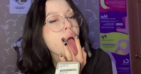 Lezzy Bunny ASMR 素敵なモデル ギャラリー