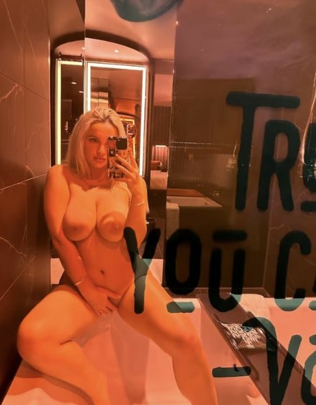 Vee Campbell セクシーなスター 画像