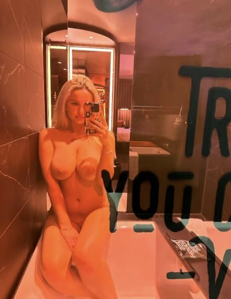 Vee Campbell エロティックなスター 画像