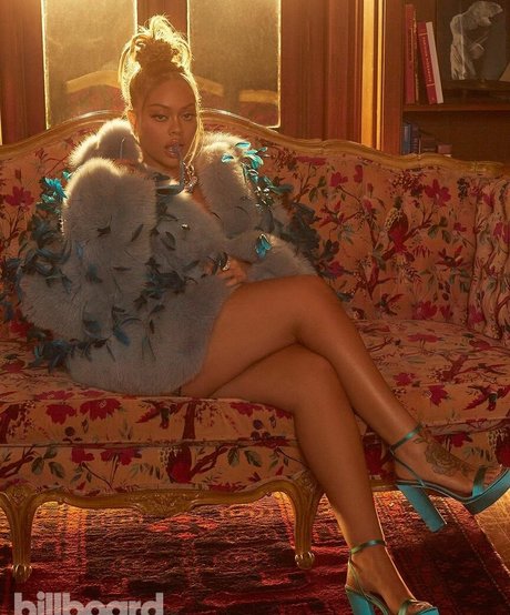 VIPヌードOnlyFans xxx ギャラリー