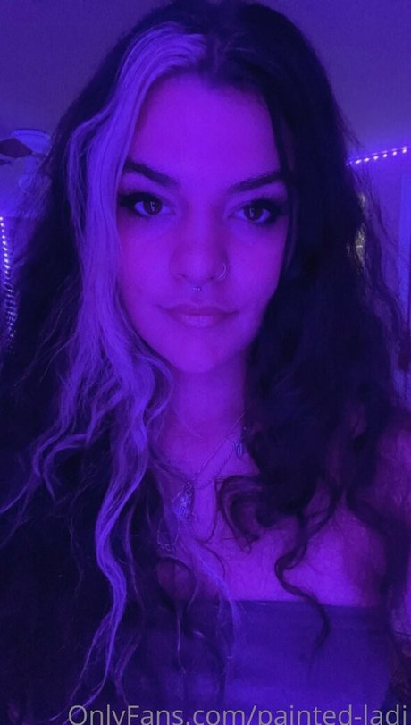 issameg スター ヌード 画像