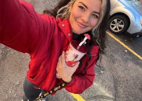 issameg ヌードモデル 写真