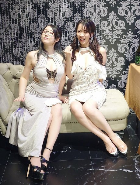 大きな乳首オンリーファンズ ヌード 画像