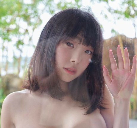 Inkyung セクシーなポルノスター 写真