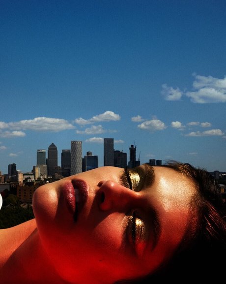 ゲイビデオ OnlyFans アート裸 ギャラリー