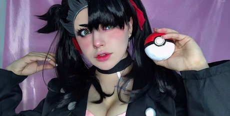 プールファックOnlyFans 無料裸 画像