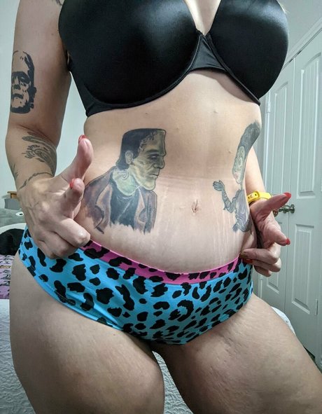 JOIティーンオンリーファンズ エロチック 写真