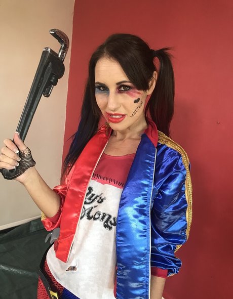 フィットネス xxx onlyfans ホットxxx 写真