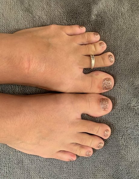 ゲイの乳首OnlyFans ヌード ギャラリー