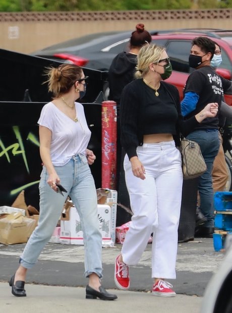 巨大な天然おっぱいオンリーファンズ 無料 画像