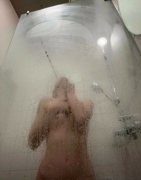 B u l o c h k a xxxポルノスター 写真