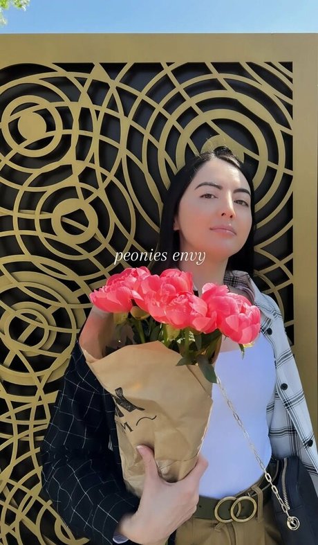 ナチュラルポーグオンリーファン ホットセクシー 写真