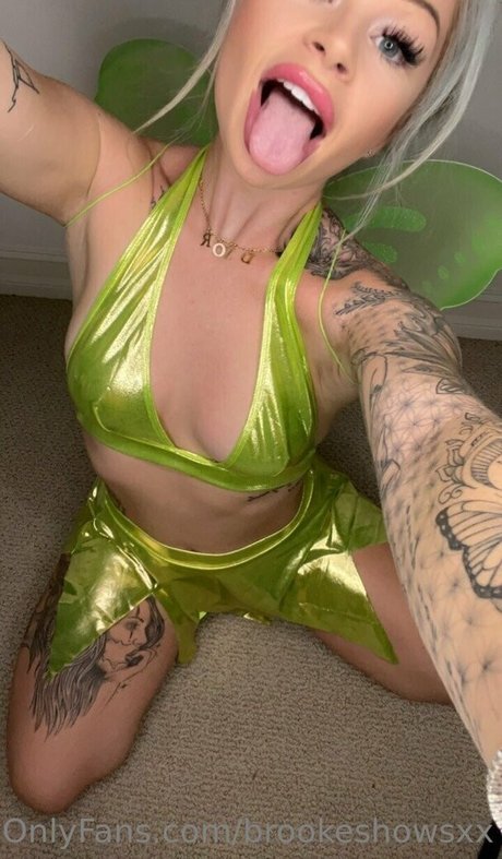 巨大なペニスオンリーファンズ ホットxxx 画像