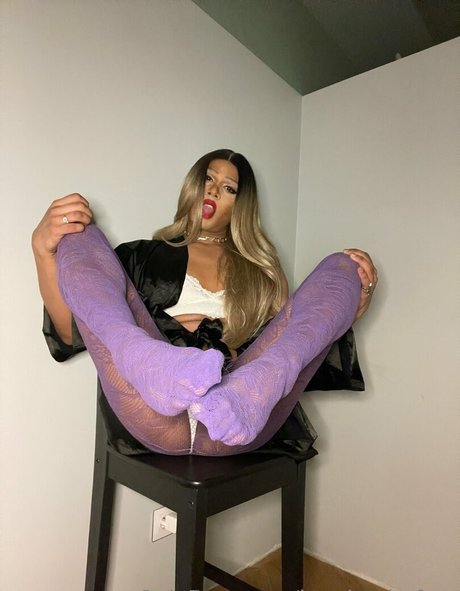 kambuchafree 美しいポルノスター 写真