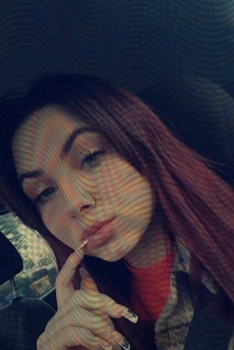 Wiktoria Bystron エロティック女優 写真