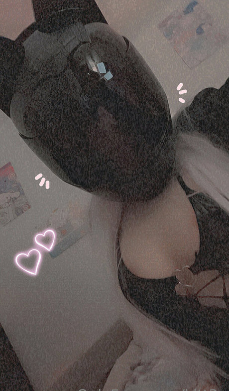 kltt3y ヌード女優 ギャラリー