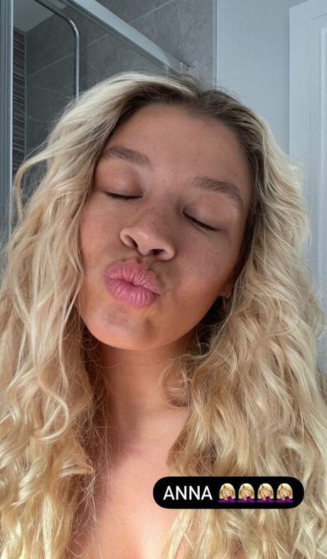 ティーントランスオンリーファン ポルノ 写真