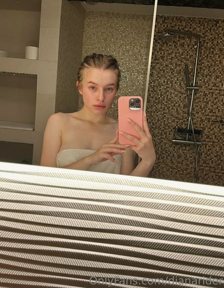 dianarider ポルノスター ヌード 写真