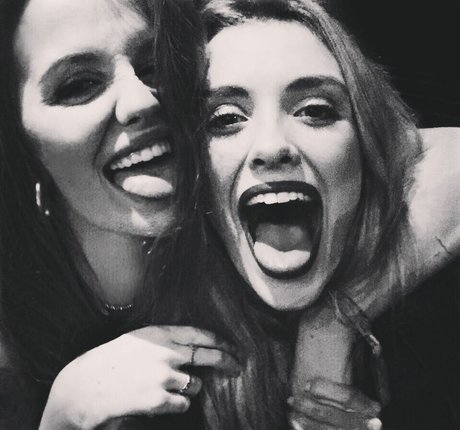 大学生カップルのオンリーファンズ えろ 画像