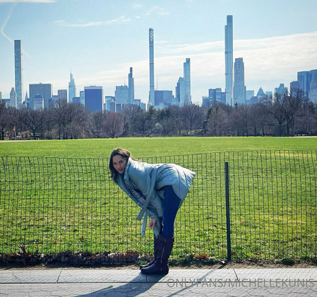 ゲイビデオ OnlyFans セクシーヌード 画像