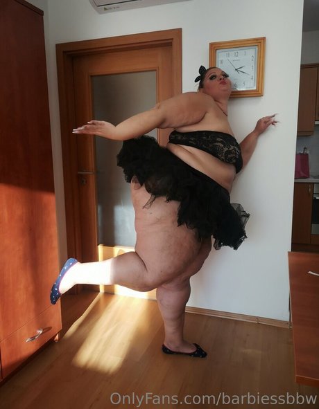 巨乳アナルOnlyFans セクシー 画像