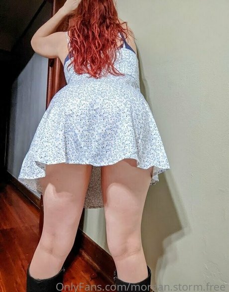 足 マンコ OnlyFans 美しい 写真