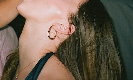 Lilly Breton ポルノスター アート 写真