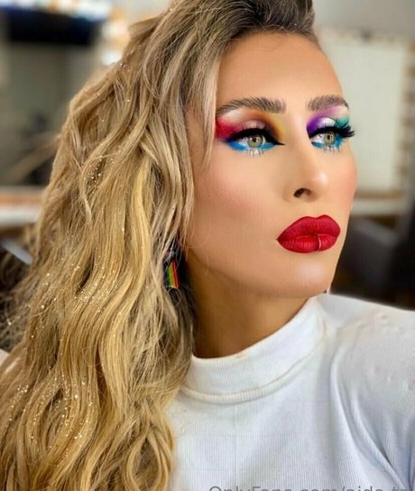 巨乳義母OnlyFans 無料ポルノ ギャラリー