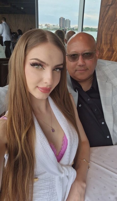 ボールズオンリーファンズ ポルノ 写真