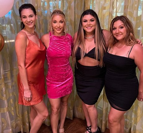 黒檀の猫オンリーファンズ ホット 画像