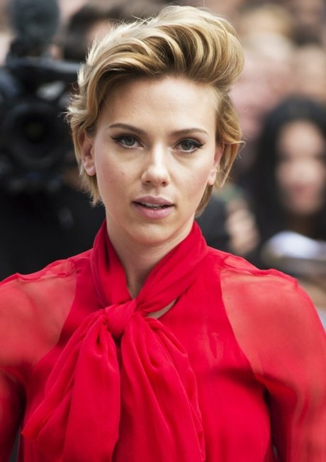 かわいいティーンのオンリーファンズ セクシーxxx ギャラリー