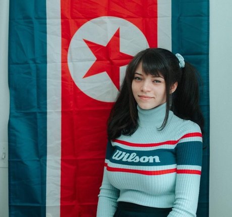 Brittany Venti 裸のモデル アーカイブ