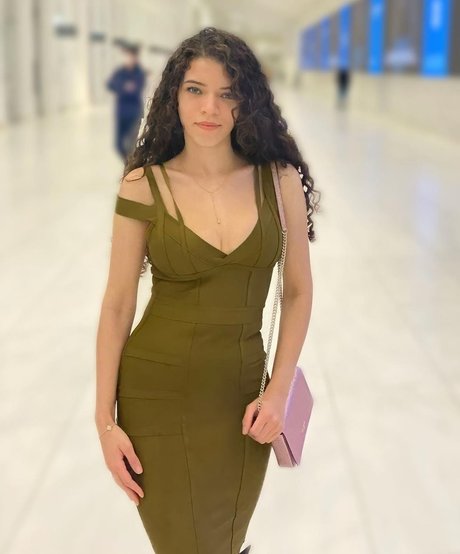 Brittany Venti エロティックなスター ギャラリー