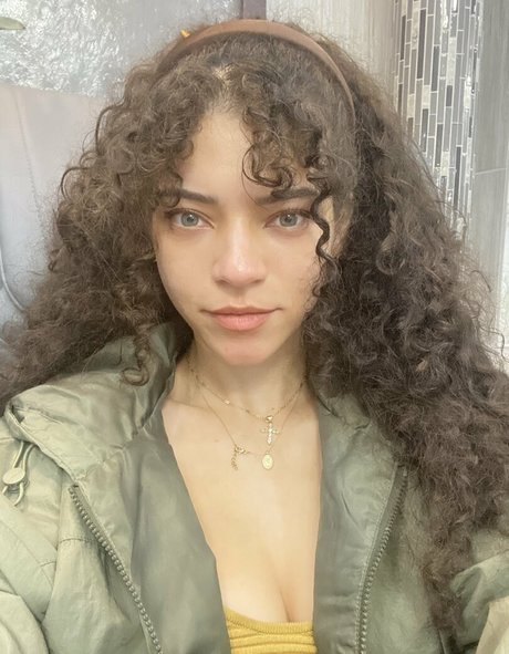 汚れた足オンリーファンズ 無料 写真