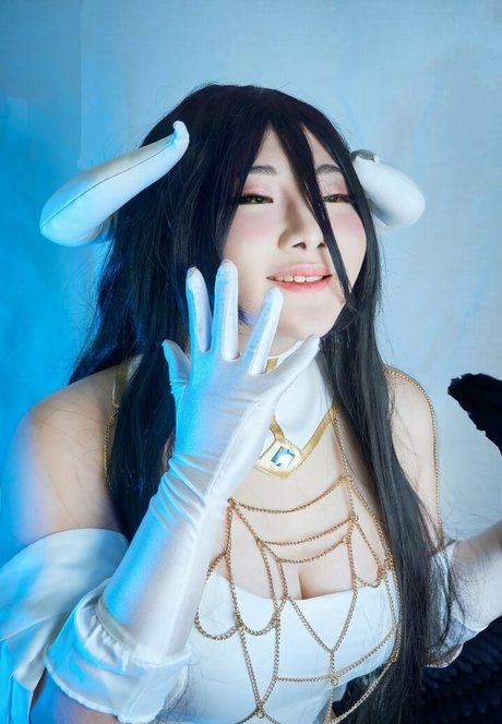 19歳のOnlyFans セクシー 写真