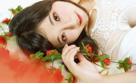 Ai Melody27 ポルノスター 無料 写真