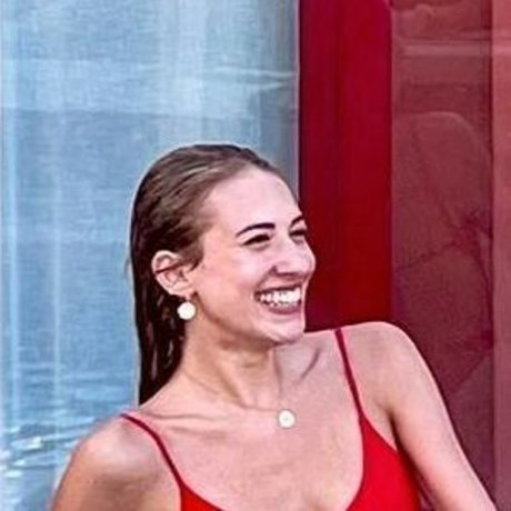 AlaiaJeanneau ポルノスター アダルト 写真