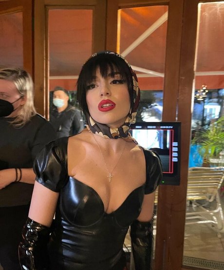 熟女 太め OnlyFans ホットヌード 画像