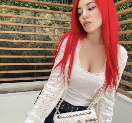 Ava Max 高品質のスター 画像