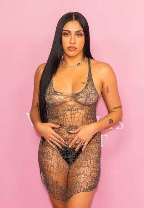 Lourdes Leon 美しいモデル 写真