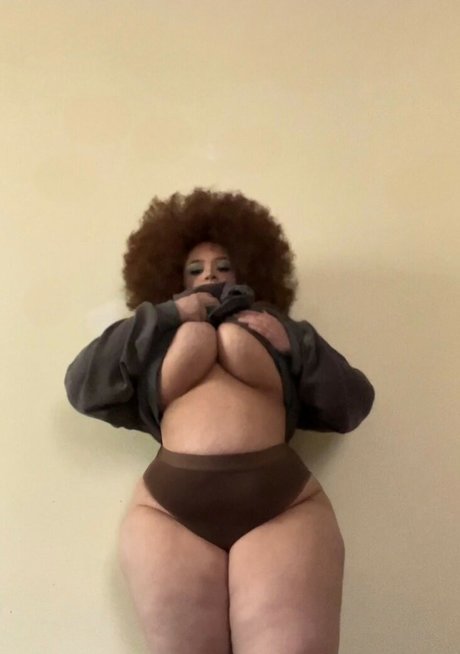 ジンジャーティーンオンリーファンズ HD 画像