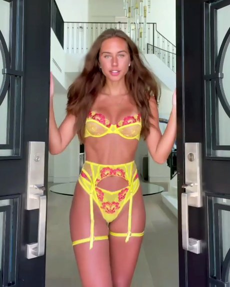 ブラックマジックオンリーファンズ セックス 写真