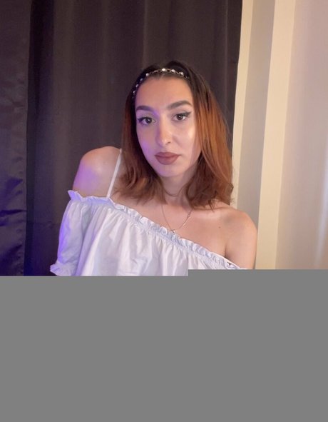 大学生のオンリーファンズ えろた ギャラリー