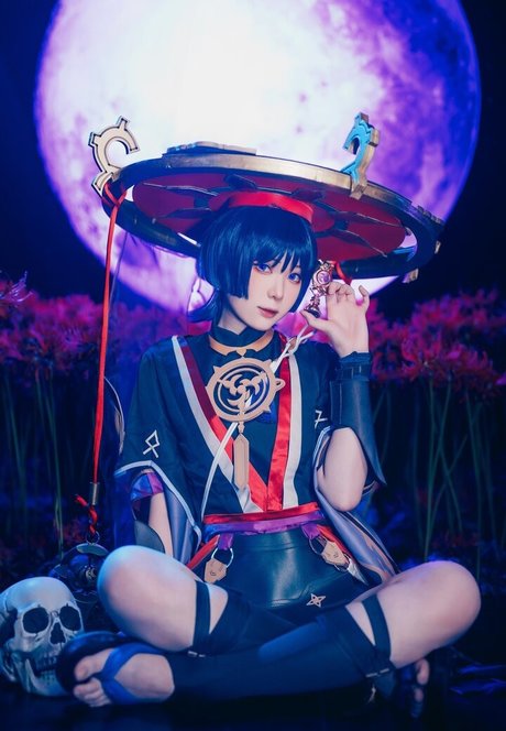 大きな黒い猫OnlyFans 無料 画像