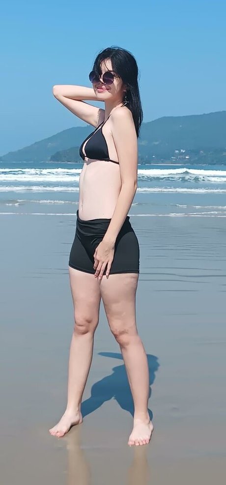 Amiguinha セックススター アーカイブ