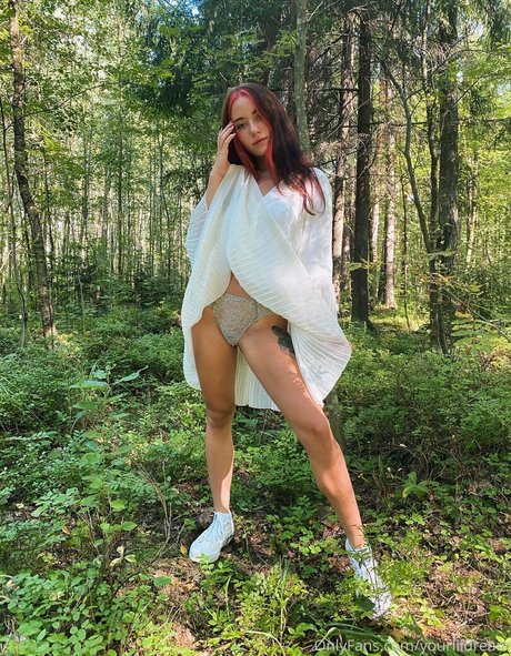 曲線美のランジェリーOnlyFans 可愛い 画像