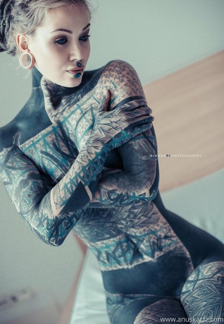 小人ヌードオンリーファンズ 無料xxx 写真