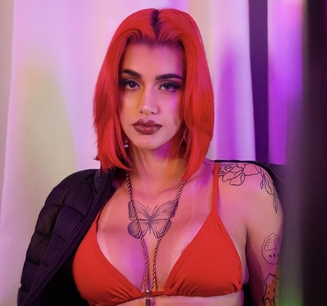 AZZY セクシーなスター 写真